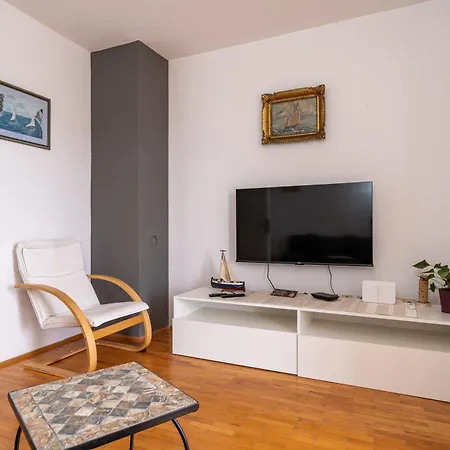 Marisol Ντουμπρόβνικ